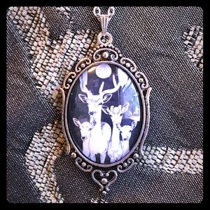 Silver-Tone Moon Deer Cameo Pendant Necklace in Black and White